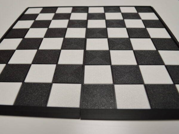 Vortex Chess Set - Image 2